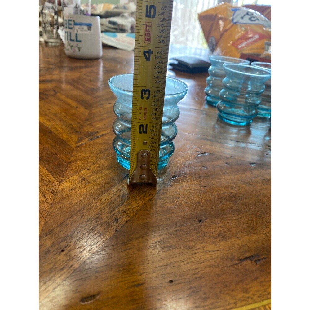 MCM Ribbed infinity blue shot glasses (5)